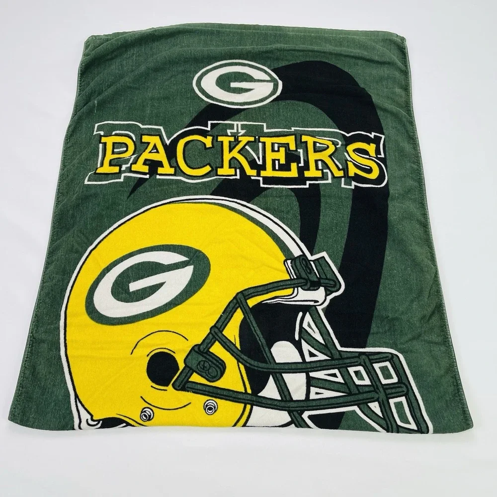 Vintage NFL Green Bay Packers 1996 Beach / Pool Towel RARE